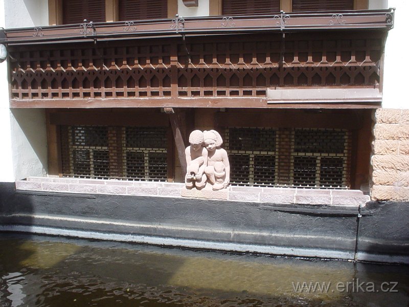 DSC00084.JPG